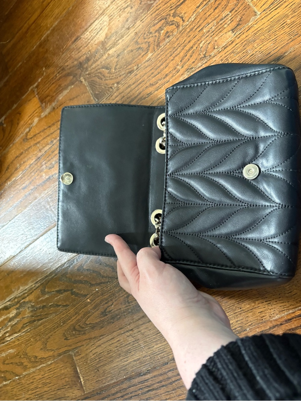 kate spade Briar Lane quilted mini Emelyn bag. leather with silver chain - Picture 4 of 5